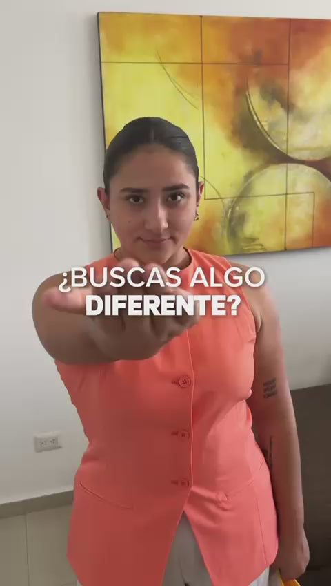 Cargar vídeo: CandyKush - Hot Bites